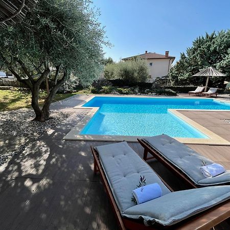 Villa Cimic クルク エクステリア 写真